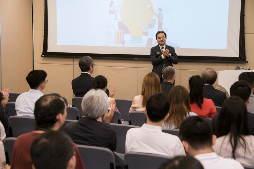 25 HKU start-up companies receive funding from TSSSU@HKU and iDendron Incubation Programme launches gallery photo 13